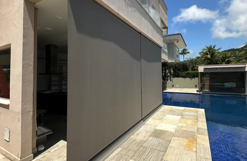 Toldo cortina em Praia Grande com proteção solar sob medida